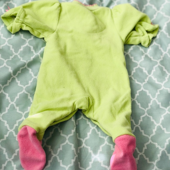 Onsie - Picture 6 of 8